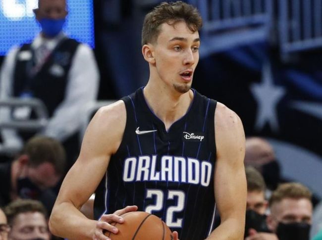 同时获得了 同时获得了